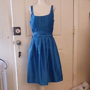 Elegant Blue Sleeveless Dress